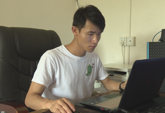 第三届全国农机修理工技能竞赛广东参赛选手杨寿锦 第三届全国农机修理工技能竞赛广东参赛选手杨寿锦