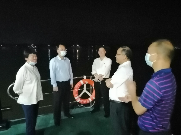 2021)13期 市政府罗伟权副市长开展渔船安全检查工作_3