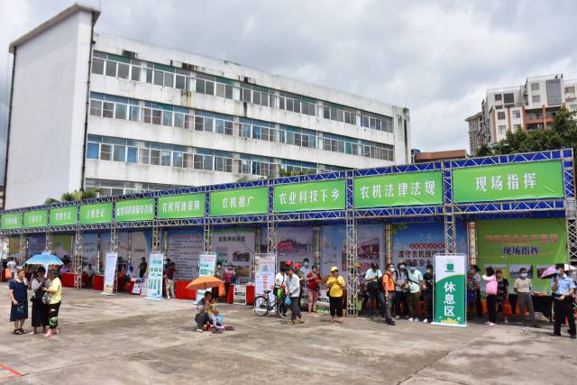 活动现场。 活动现场。