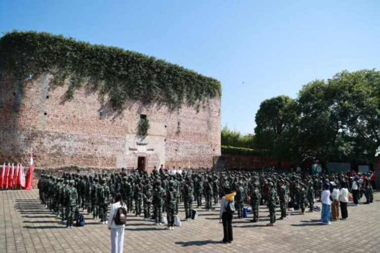 如今，红色旅游成为沈所镇新兴产业。